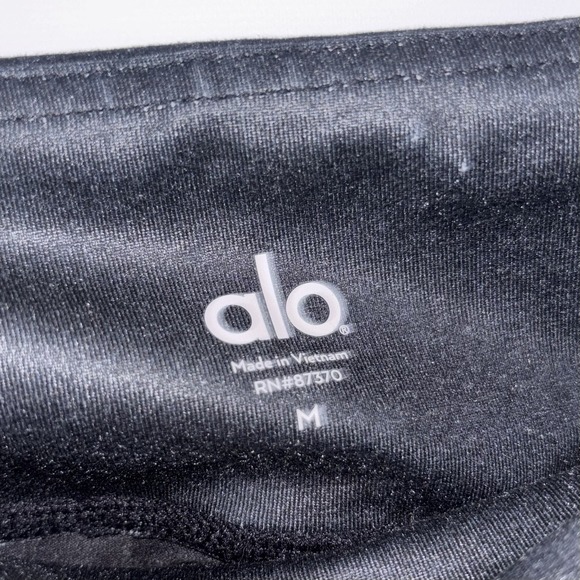 Alo Yoga Gypset Goddess Butterfly Print Leggings Black Size M - Picture 5 of 13